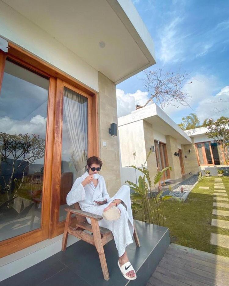 Sari Sky Bali Hotel Kubupenlokan Exterior photo
